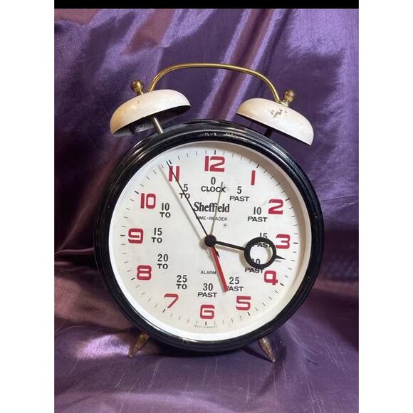 VINTAGE SHEFFIELD TIME READER WIND UP ALARM CLOCK WORKS - Picture 4 of 5